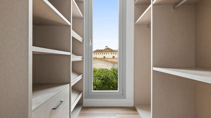 Image No.9-Propriété de 5 chambres à vendre à Marbella