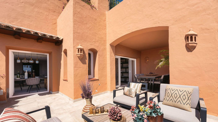 Image No.20-3 Bed Property for sale