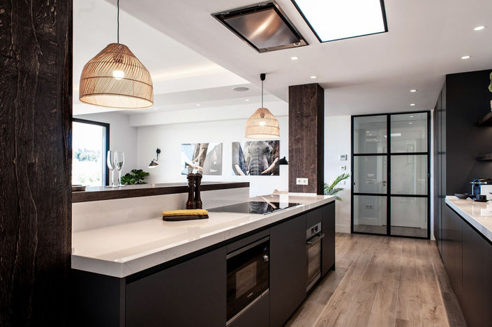 Image No.29-4 Bed Property for sale