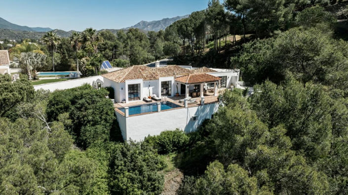 Image No.1-Propriété de 4 chambres à vendre à El Madroñal