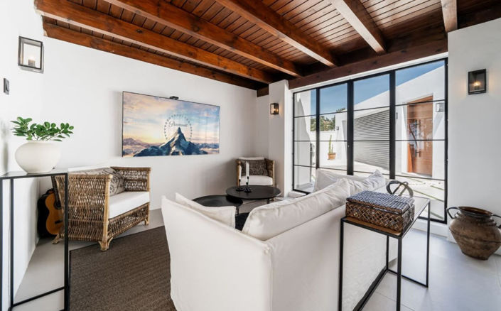 Image No.3-4 Bed Property for sale