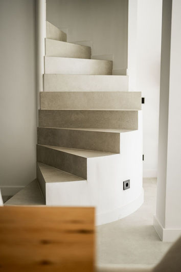 Image No.30-3 Bed Property for sale