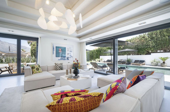 Image No.20-4 Bed Property for sale