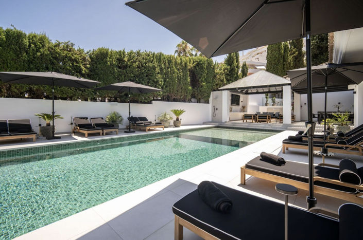 Image No.21-4 Bed Property for sale