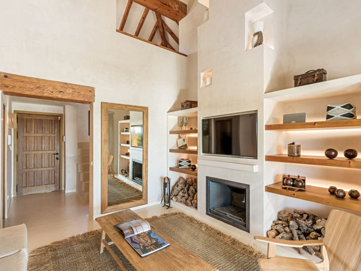 Image No.45-6 Bed Property for sale