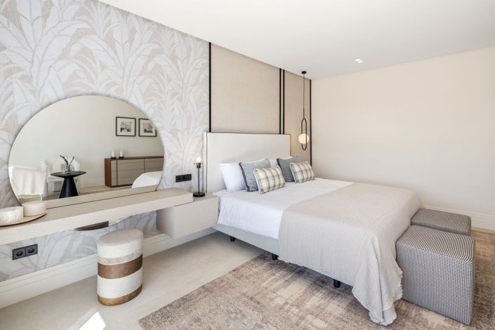 Image No.22-5 Bed Property for sale