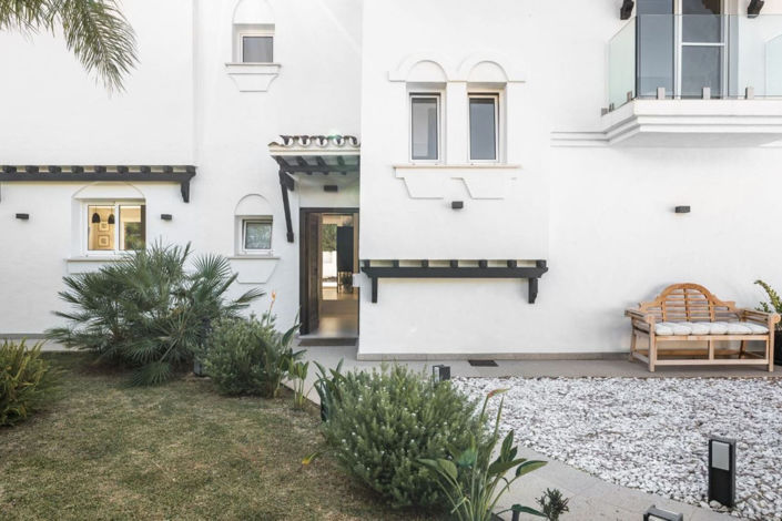 Image No.25-4 Bed Property for sale