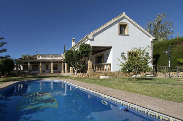 Image No.1-5 Bed Property for sale