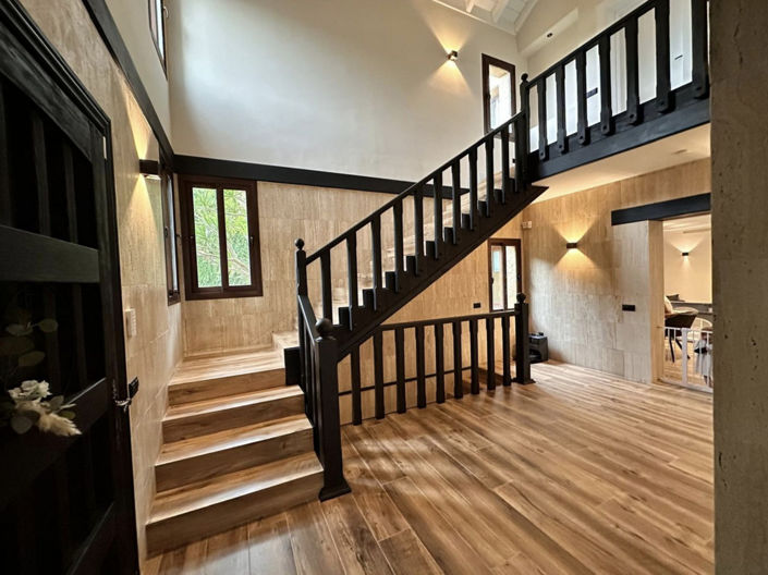 Image No.6-5 Bed Property for sale