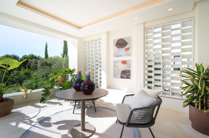 Image No.42-5 Bed Property for sale