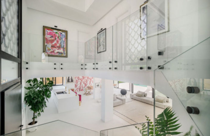 Image No.10-4 Bed Property for sale