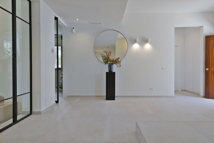 Image No.35-5 Bed Property for sale