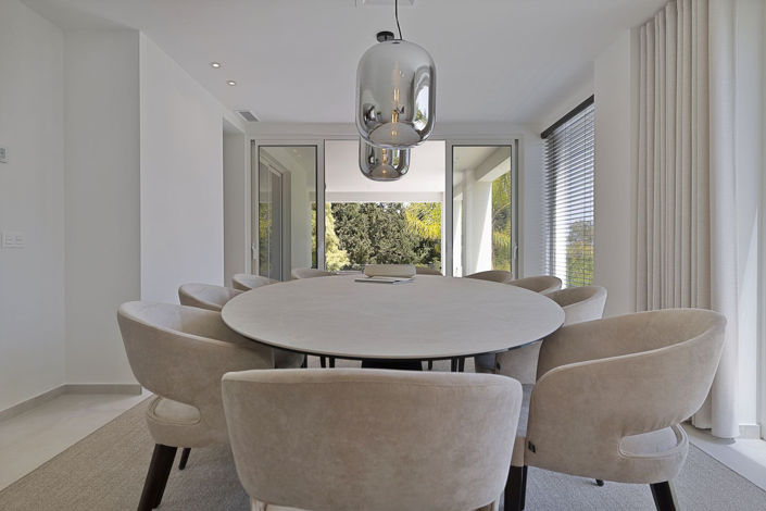 Image No.53-5 Bed Property for sale