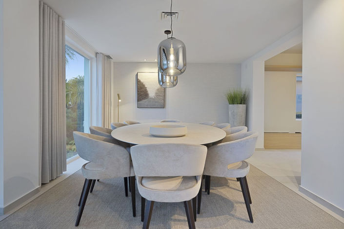 Image No.75-5 Bed Property for sale