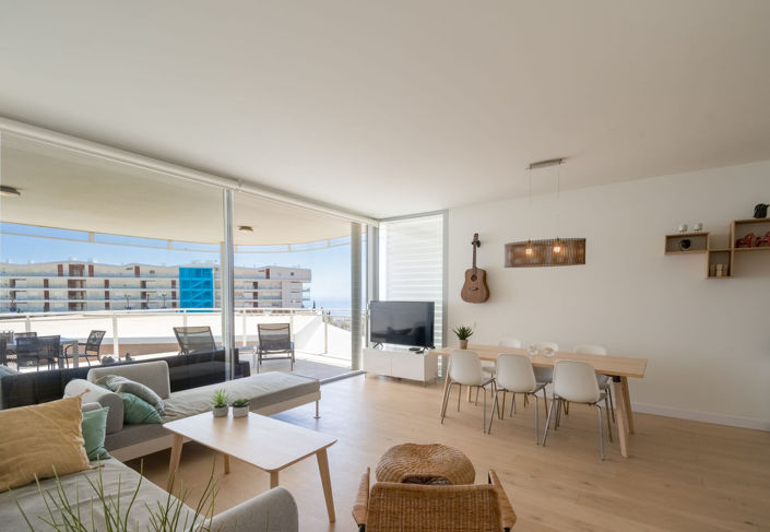 Image No.13-3 Bed Property for sale