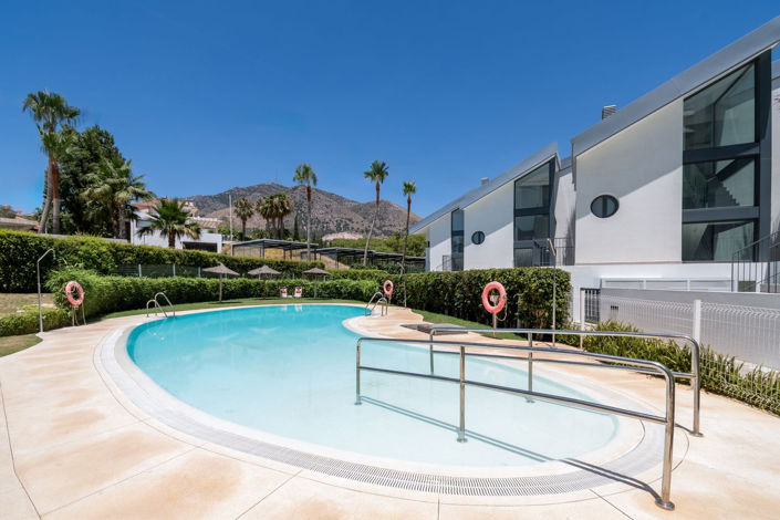 Image No.32-3 Bed Property for sale