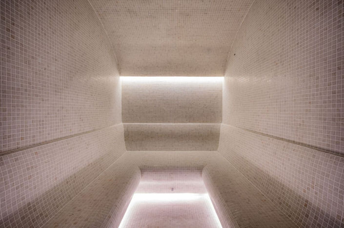 Image No.20-5 Bed Property for sale