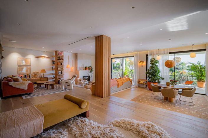 Image No.7-5 Bed Property for sale