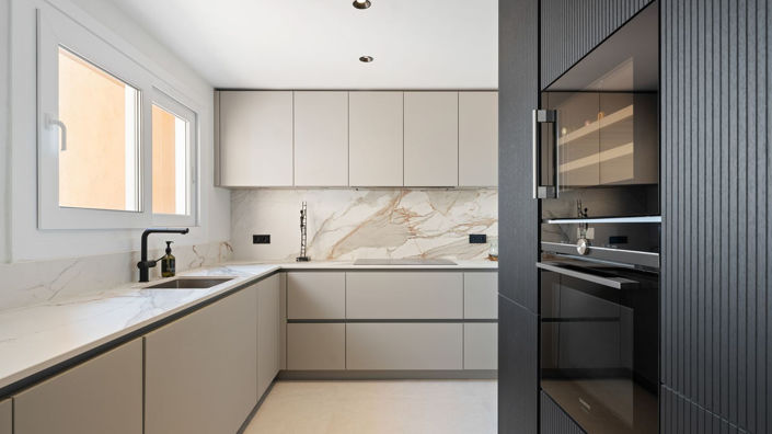 Image No.9-3 Bed Property for sale