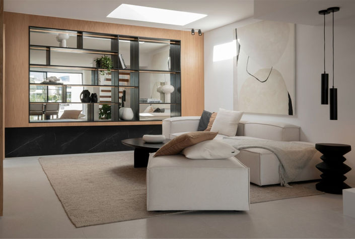 Image No.41-5 Bed Property for sale