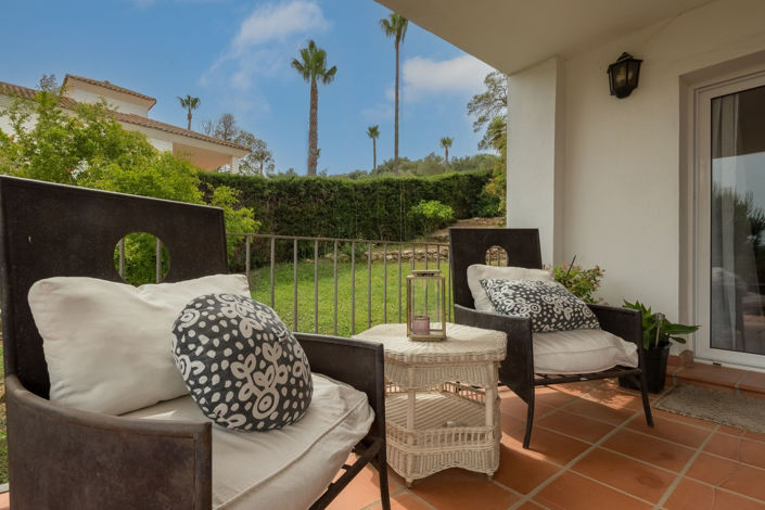 Image No.27-5 Bed Property for sale