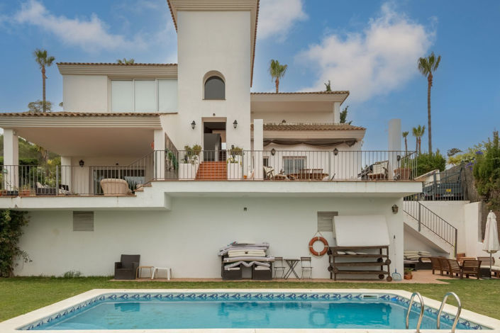 Image No.29-5 Bed Property for sale