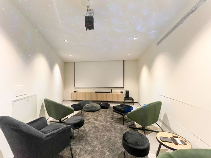 Image No.21-5 Bed Property for sale