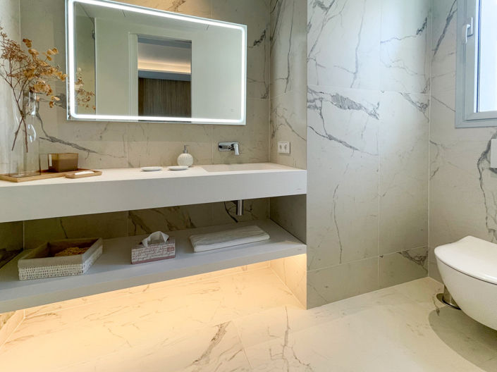 Image No.43-5 Bed Property for sale