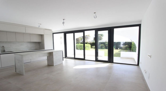 Image No.3-Propriété de 4 chambres à vendre à Miraflores