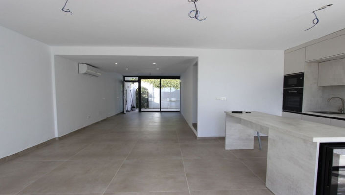 Image No.5-Propriété de 4 chambres à vendre à Miraflores