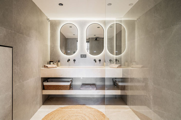 Image No.10-4 Bed Property for sale