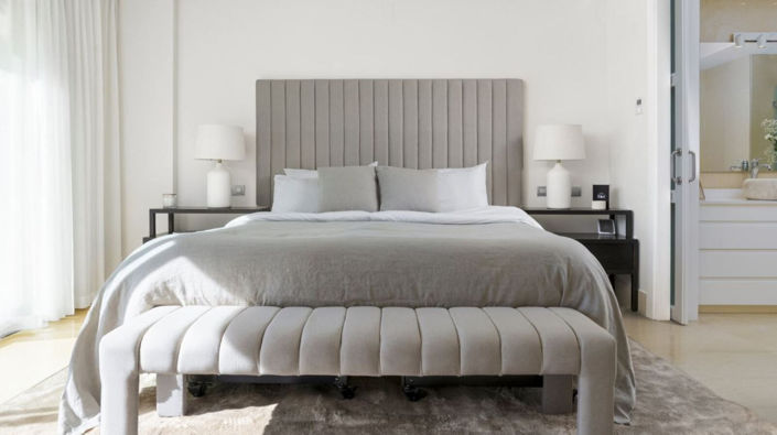 Image No.2-4 Bed Property for sale