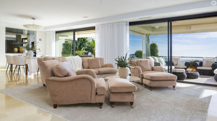 Image No.5-4 Bed Property for sale