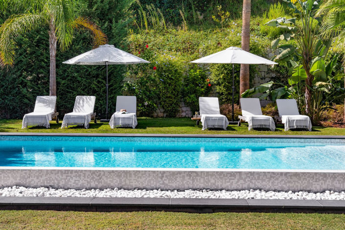 Image No.2-5 Bed Property for sale