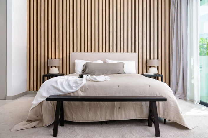 Image No.30-5 Bed Property for sale