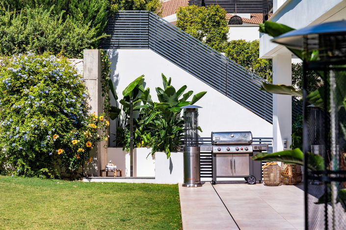 Image No.68-5 Bed Property for sale