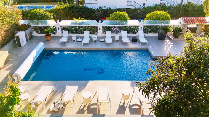 Image No.4-6 Bed Property for sale