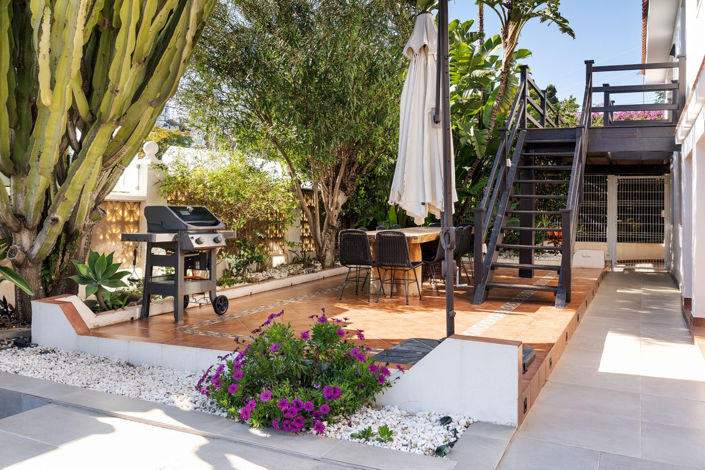 Image No.9-6 Bed Property for sale