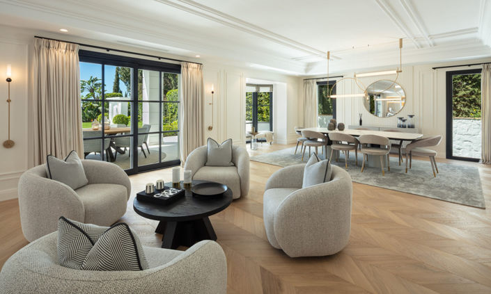 Image No.23-6 Bed Property for sale