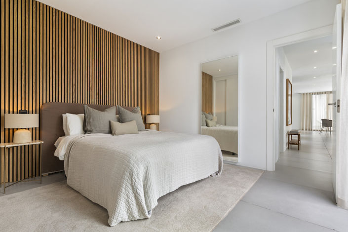 Image No.18-3 Bed Property for sale