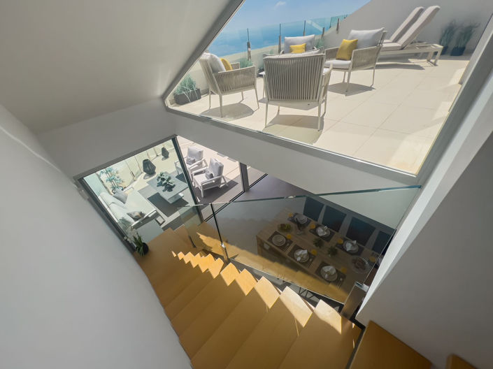 Image No.23-4 Bed Property for sale