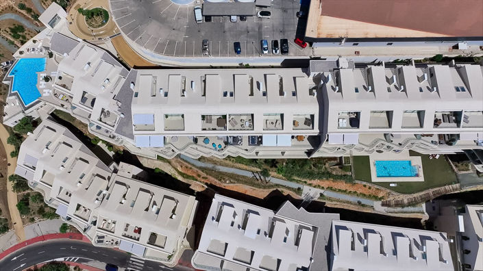 Image No.47-4 Bed Property for sale