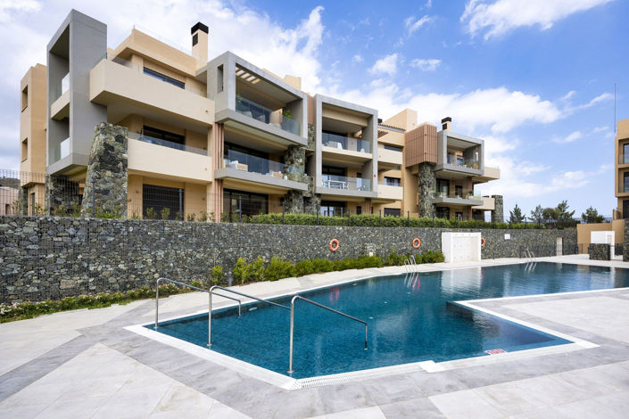 Image No.21-2 Bed Property for sale