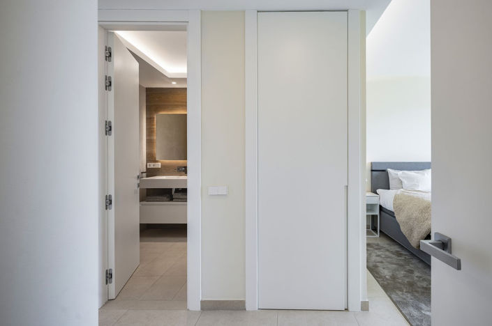 Image No.27-2 Bed Property for sale