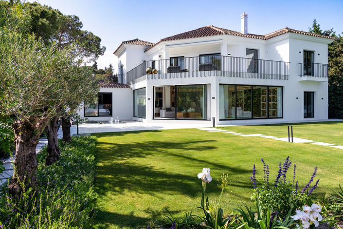 Image No.34-6 Bed Property for sale