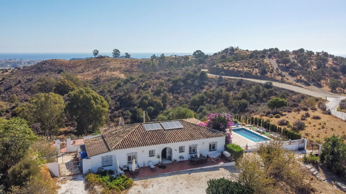 Image No.21-4 Bed Property for sale