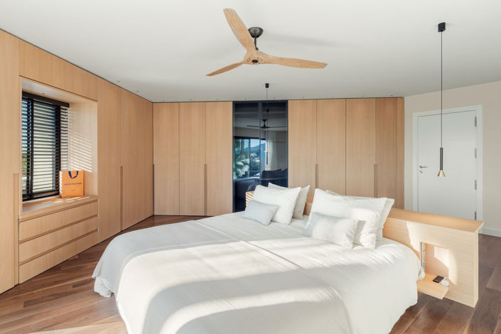 Image No.29-6 Bed Property for sale