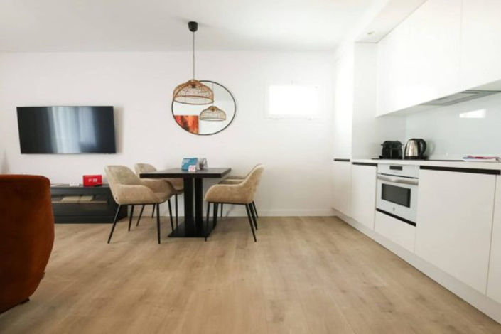 Image No.5-2 Bed Property for sale