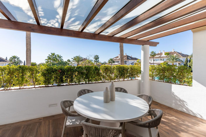 Image No.5-3 Bed Property for sale