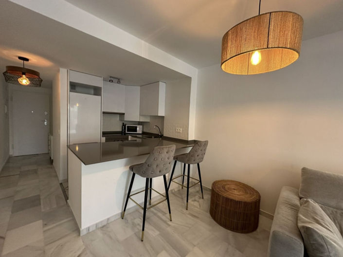 Image No.7-2 Bed Property for sale